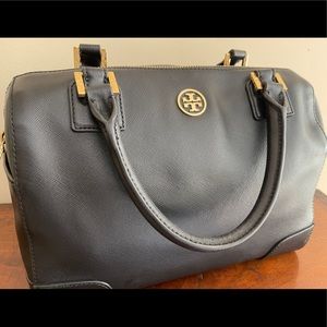 Tory Burch Black Robinson Middy Satchel